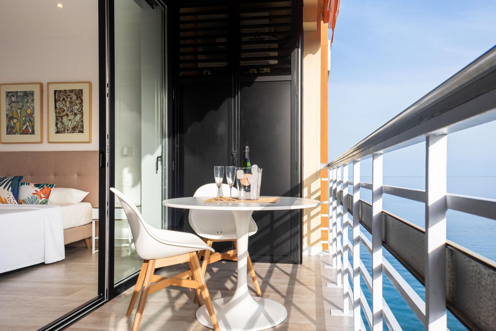Fabuloso Apartamento Con Increibles Vistas Al Mar Torremolinos Exteriör bild